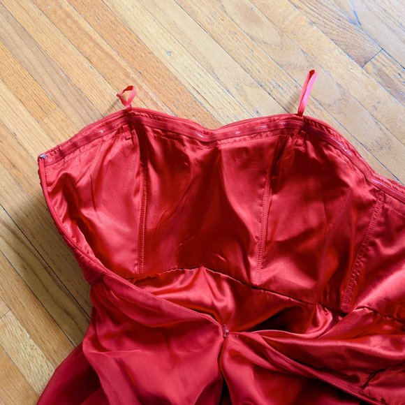 Le Chateau Strapless Chiffon Dress, Red, Size M - Picture 6 of 8